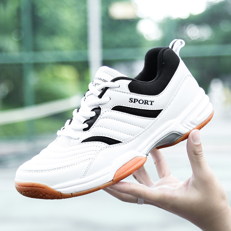 Nieuwe sportschoenen voor here - Table Tennis Basic recensie en prijs